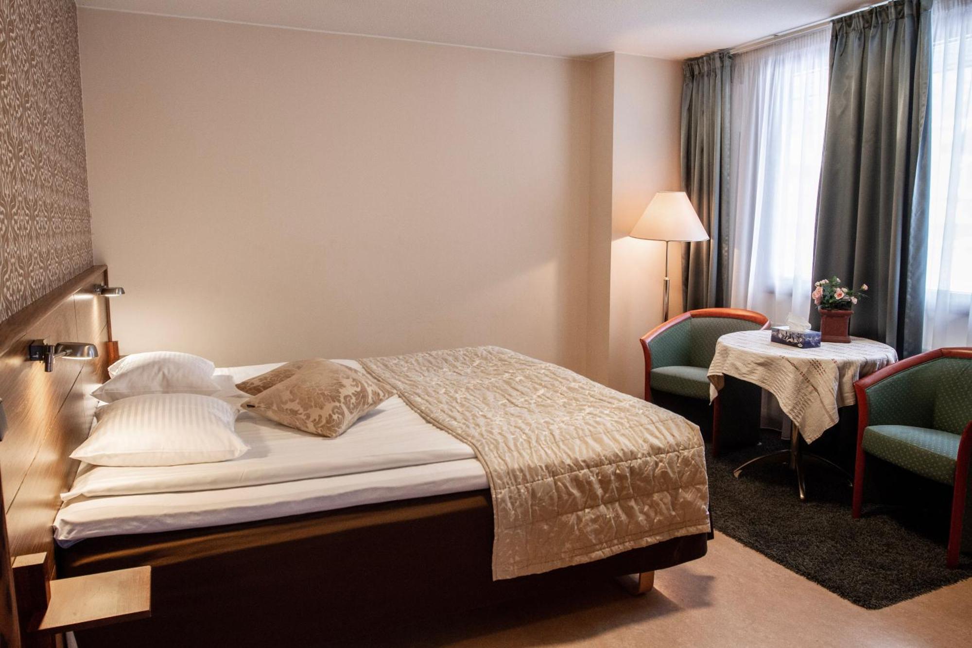 Hotel Fjalar Salo  Værelse billede